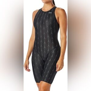 TYR Black 'Fusion 2' Open Back Racing Compression Swimsuit - Size 26